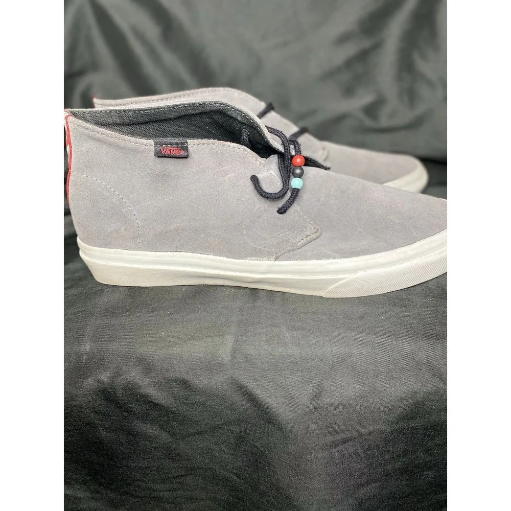Vans Gray Suede Chukka Mid Red Sole Tribal Heel Tape Mens Size 7